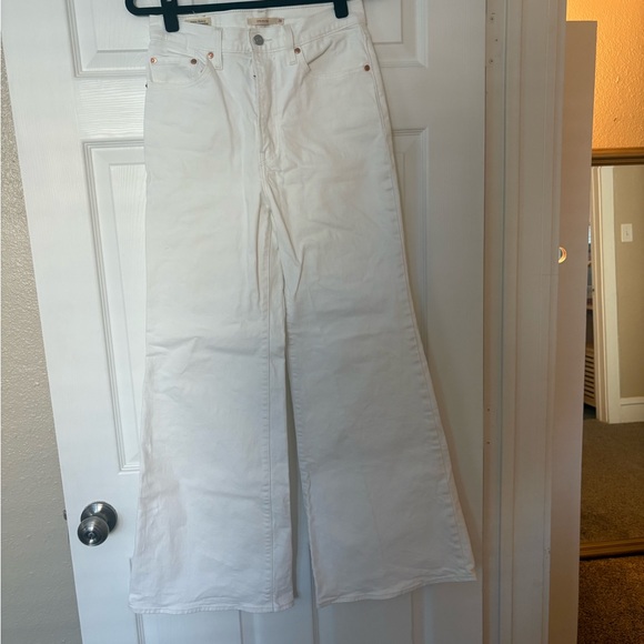 Levi’s Ribcage Bells - Picture 2 of 5